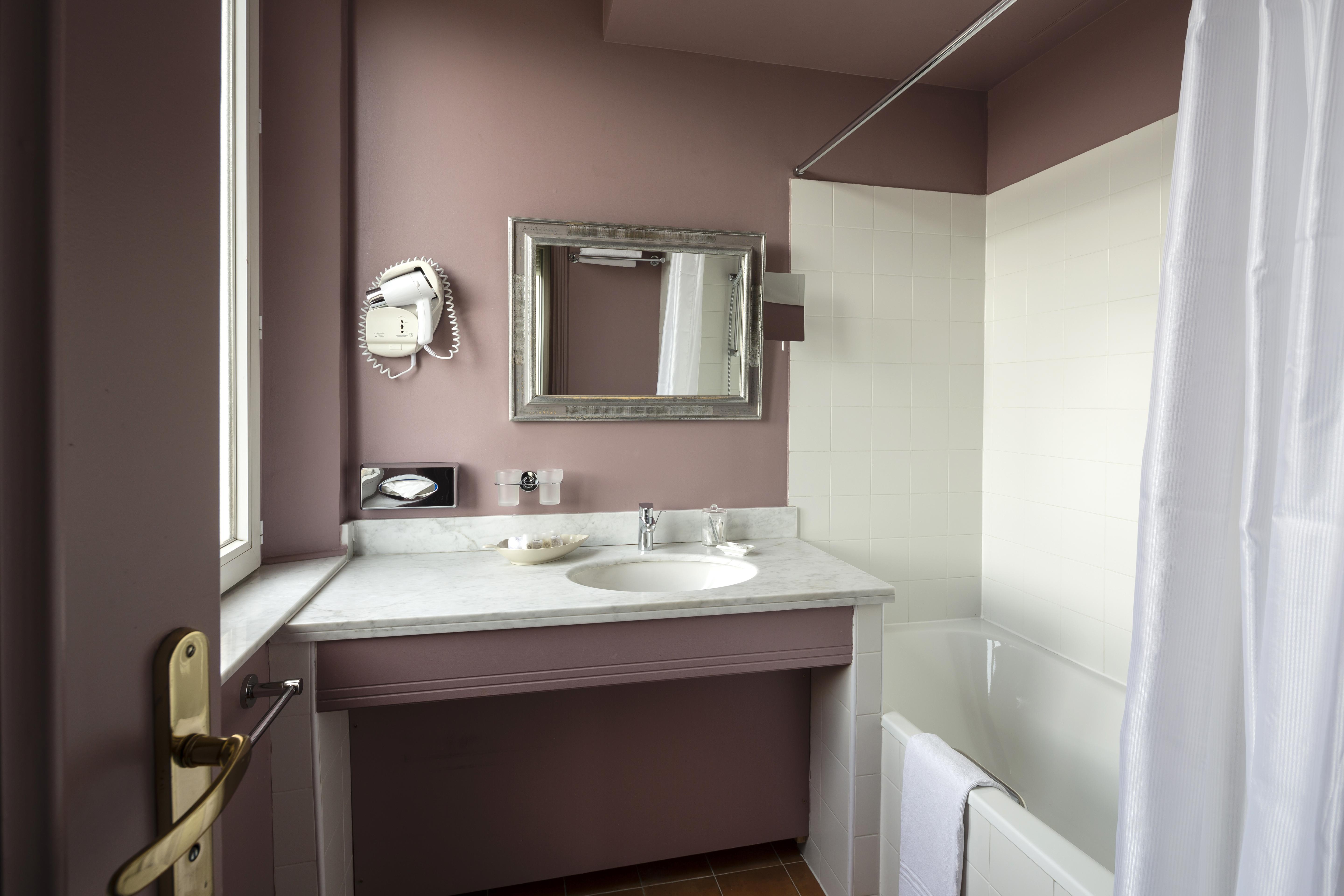 Le Cavendish Hotel Кан Екстериор снимка
