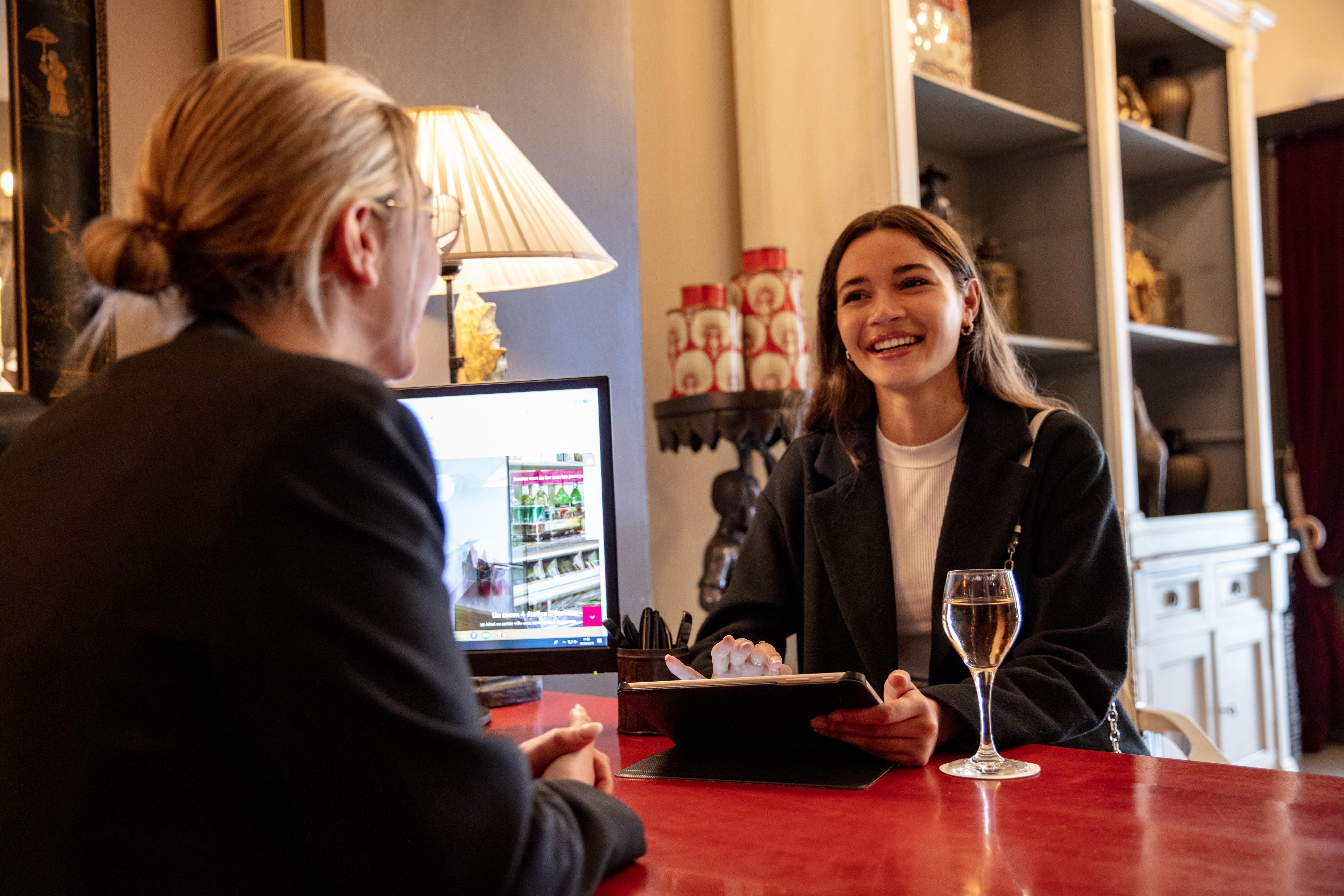 Le Cavendish Hotel Кан Екстериор снимка