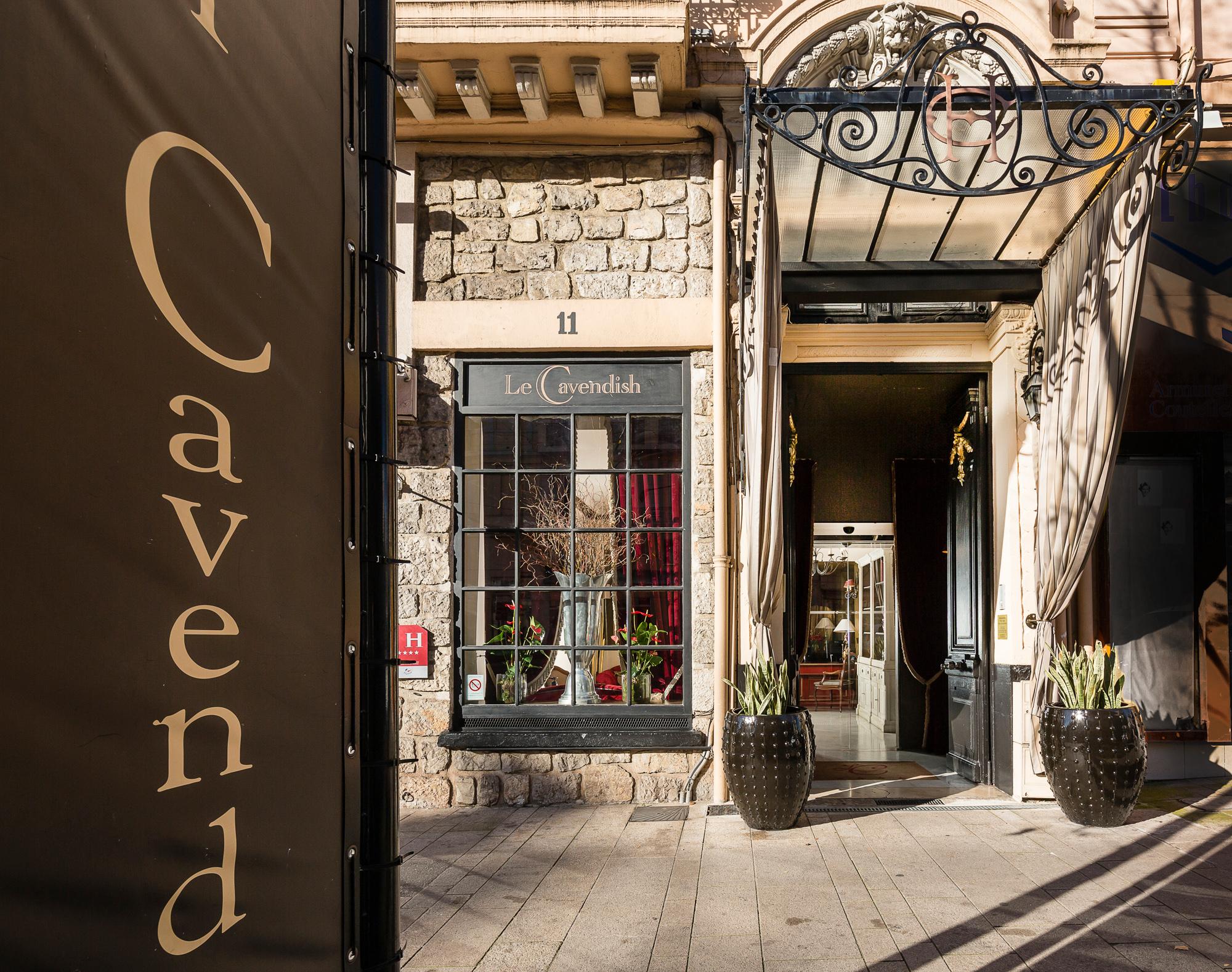 Le Cavendish Hotel Кан Екстериор снимка