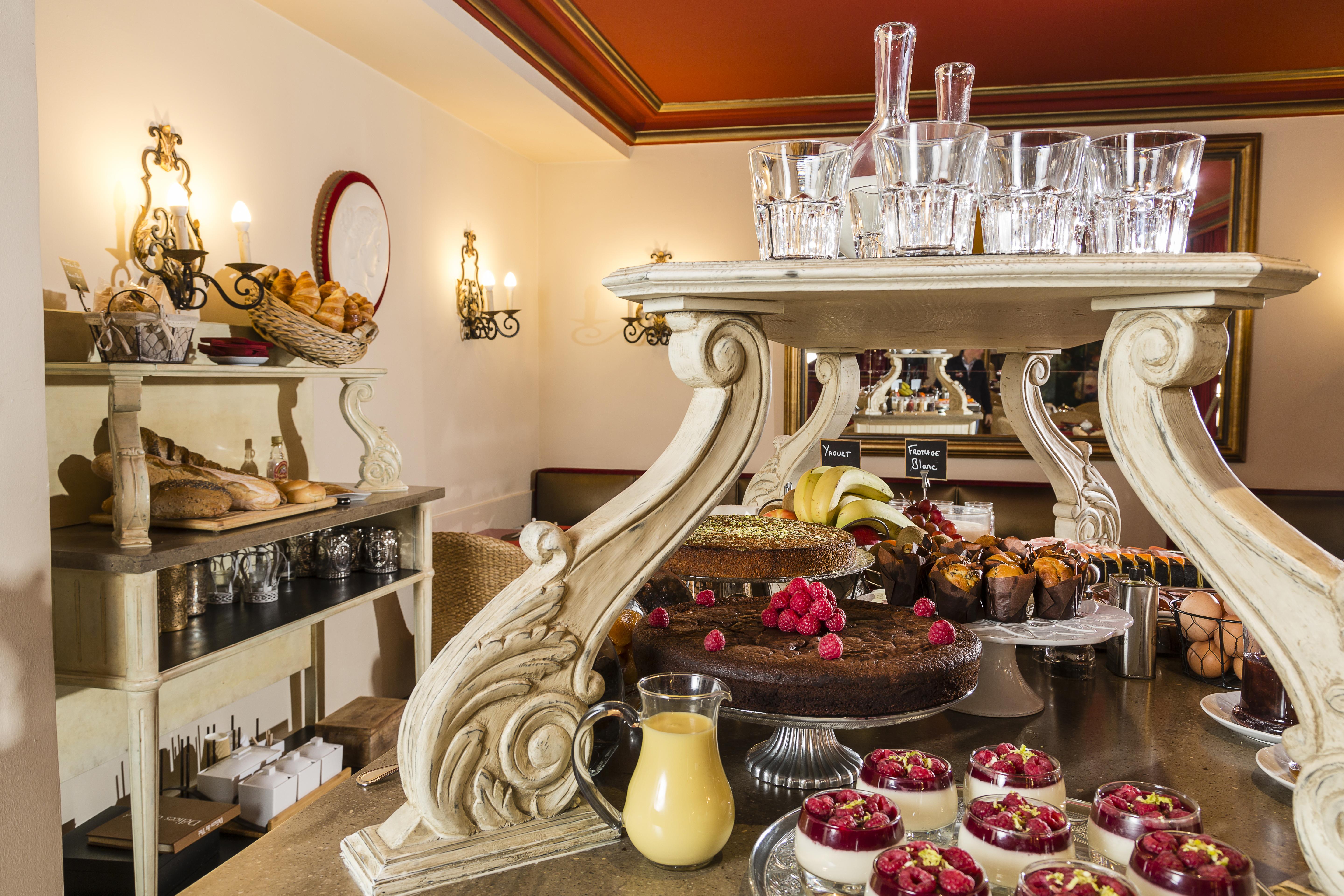 Le Cavendish Hotel Кан Екстериор снимка