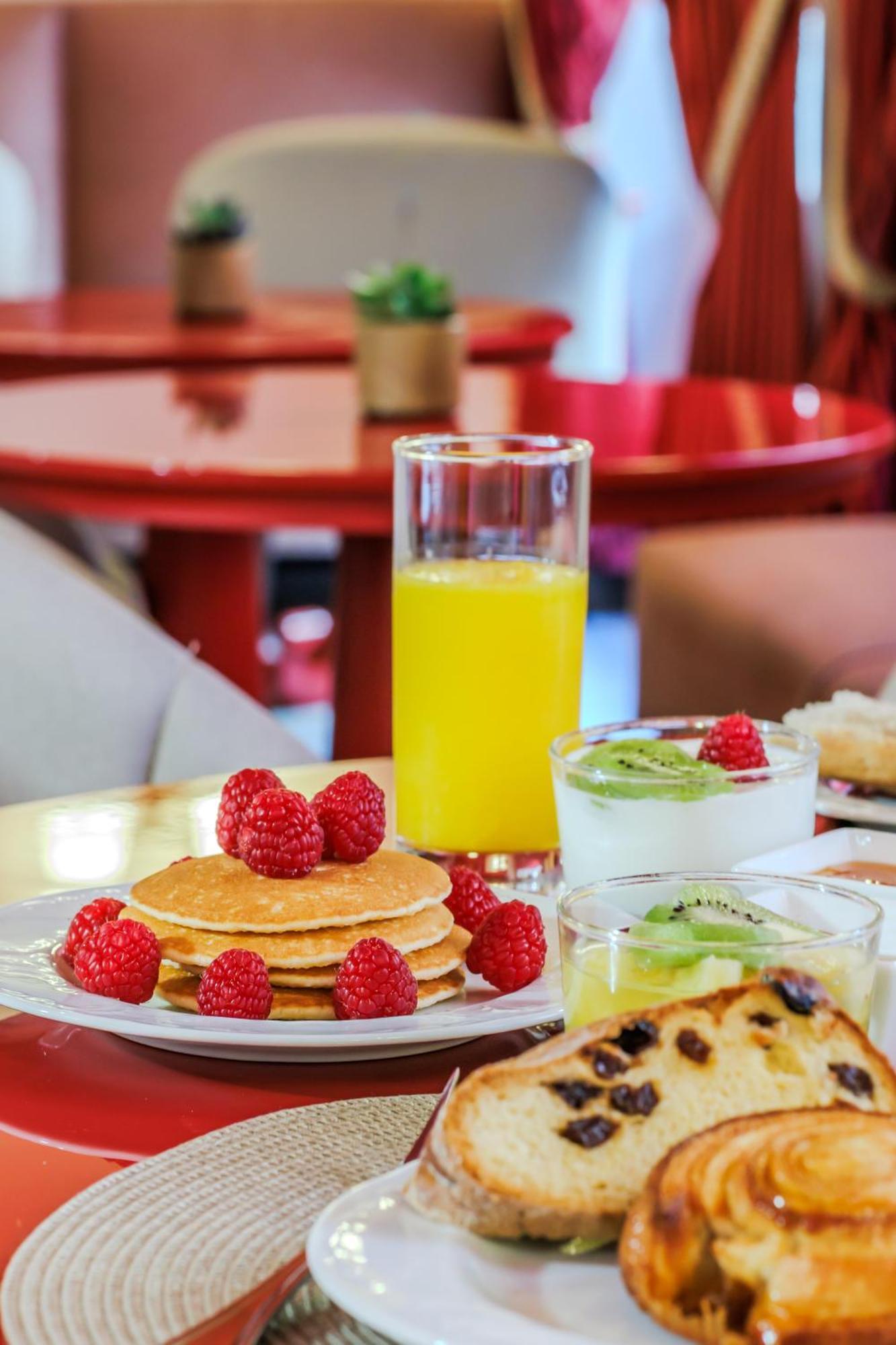 Le Cavendish Hotel Кан Екстериор снимка