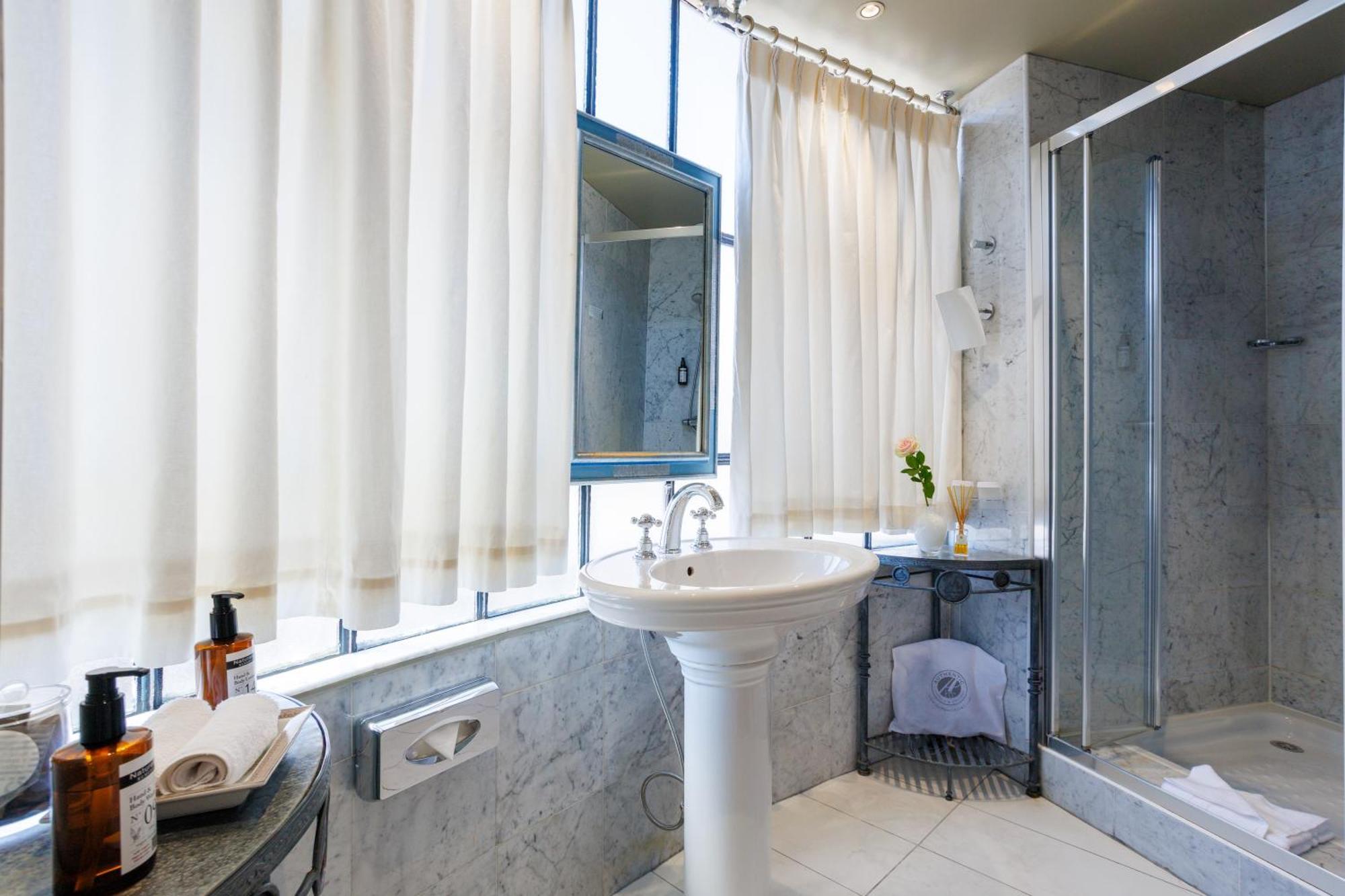 Le Cavendish Hotel Кан Екстериор снимка