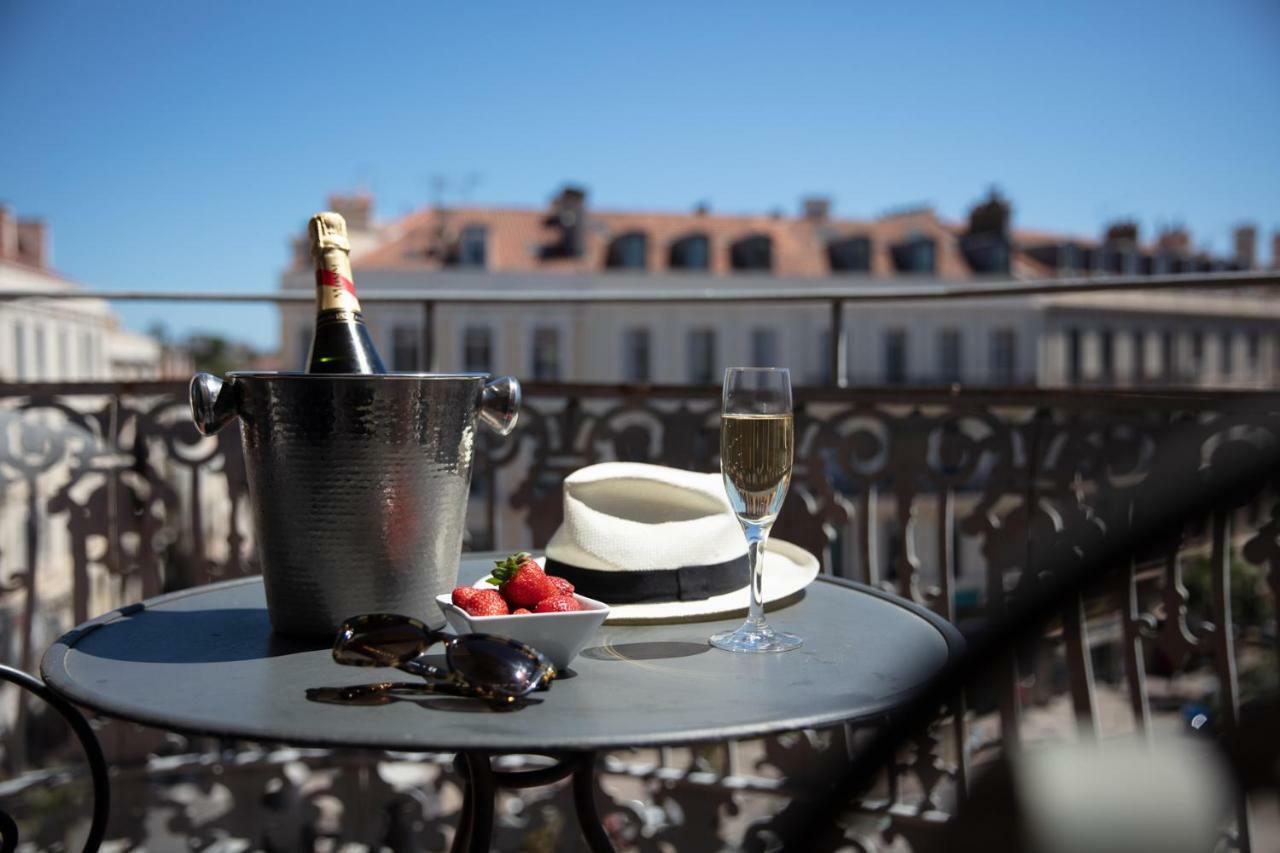 Le Cavendish Hotel Кан Екстериор снимка
